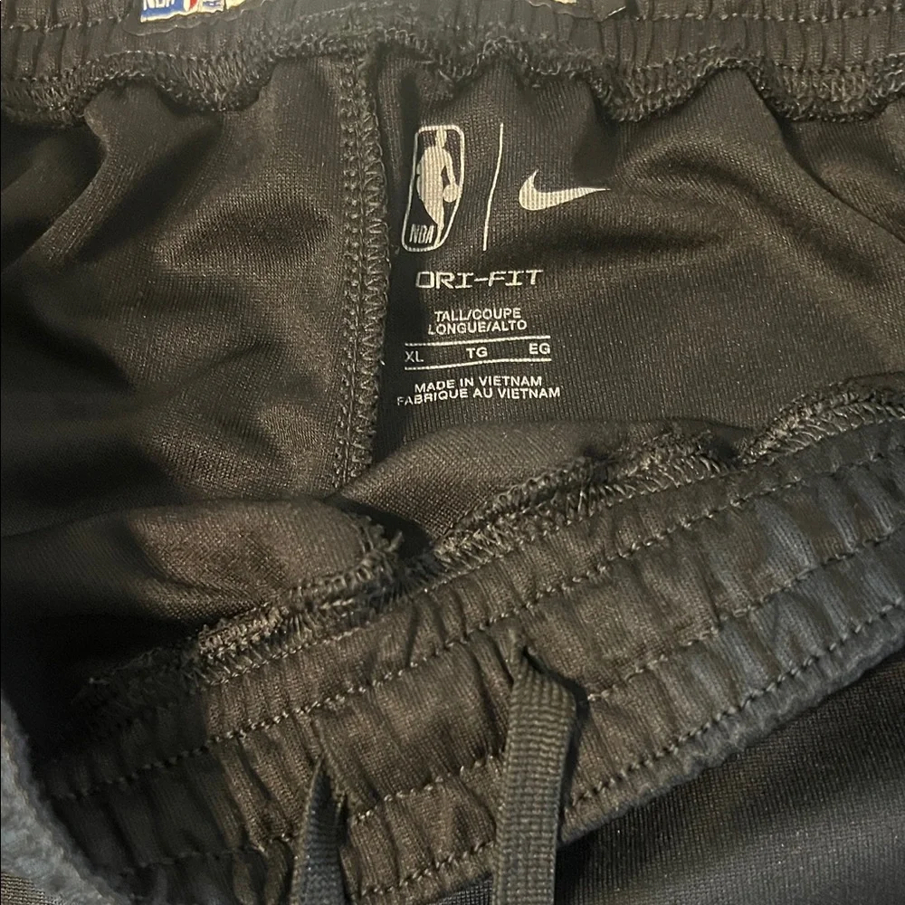 Nike NBA Authentic Portland Trail Blazers Sweatpants - Picture 6 of 7